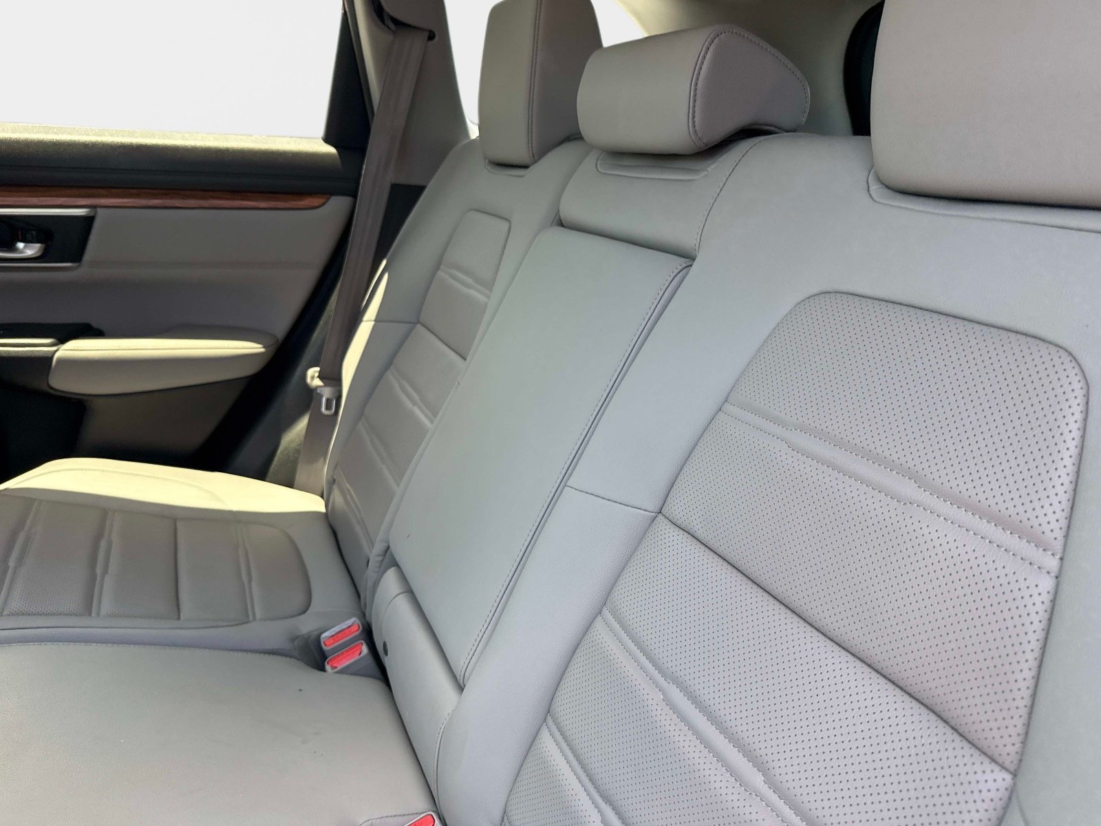 Used 2022 Radiant Red Metallic Honda Touring image 12
