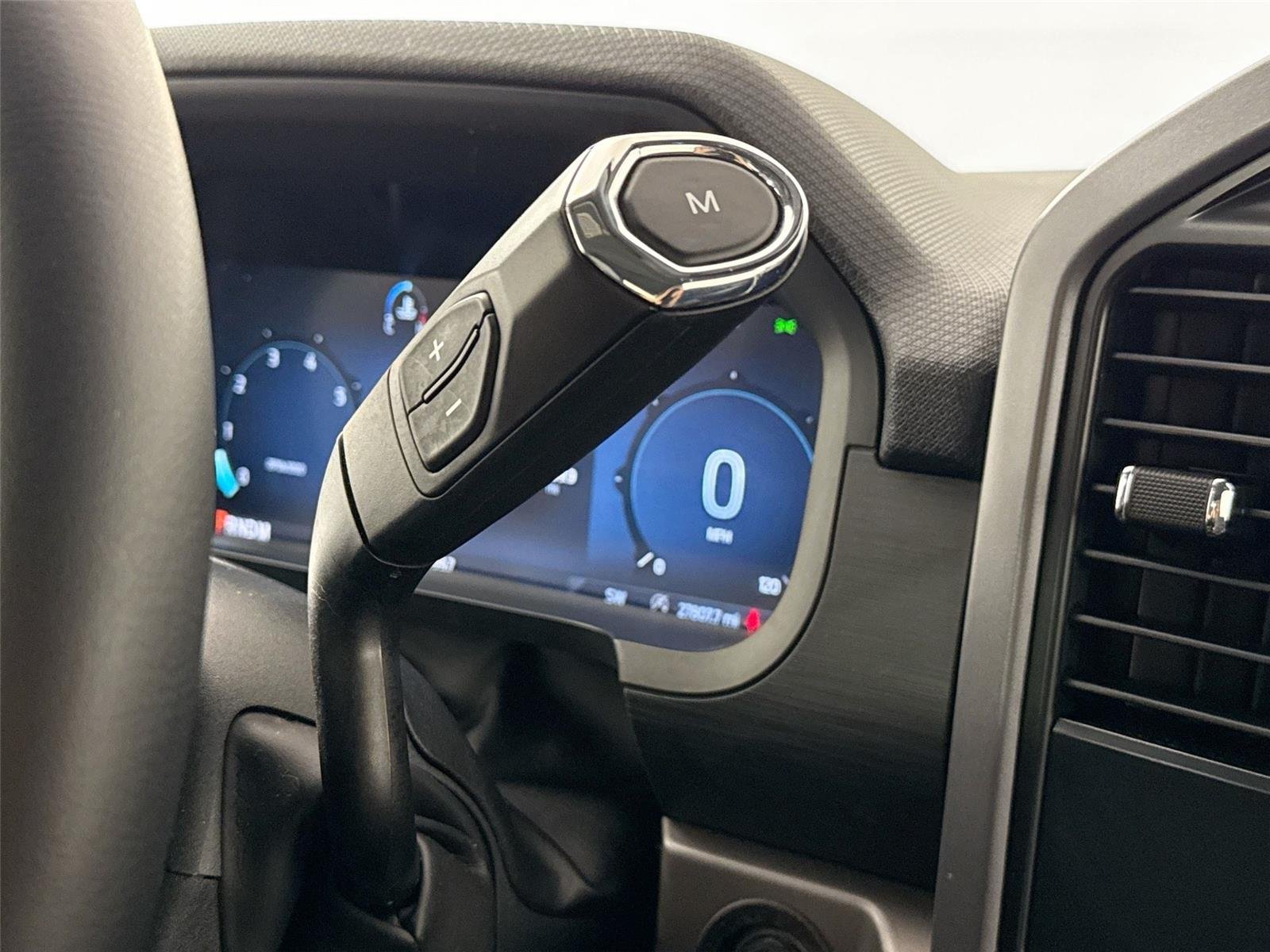 Used 2025 Carbonized Gray Ford XLT image 23