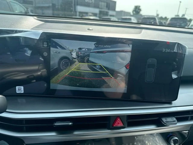 New 2026 Glacial White Pearl Kia S image 23