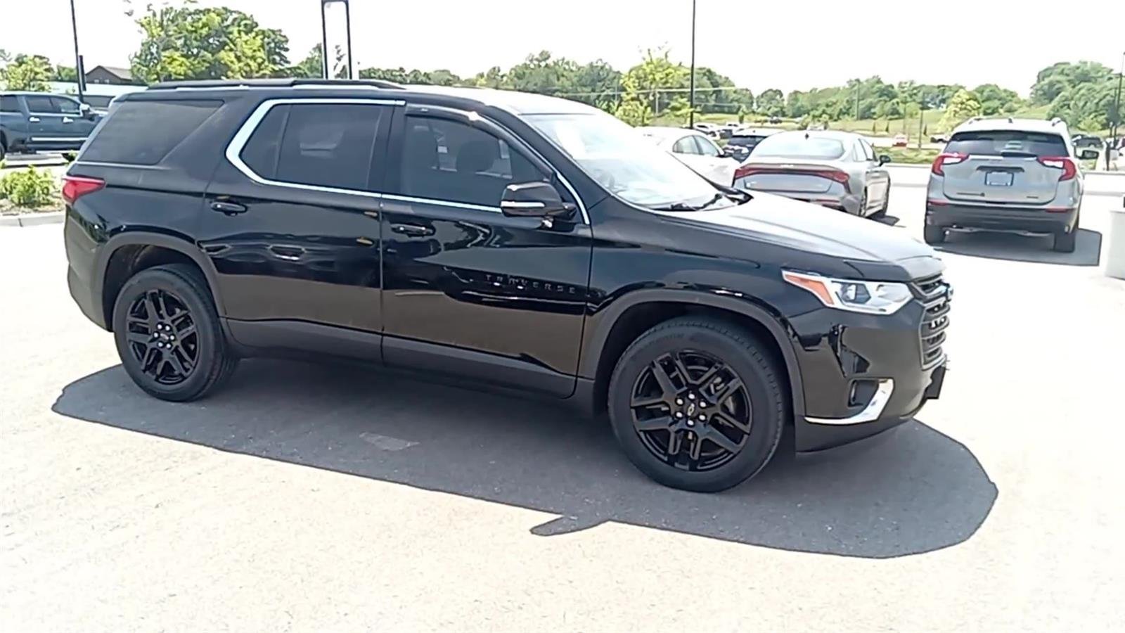 Certified 2019 Chevrolet Traverse 1LT with VIN 1GNEVGKW1KJ155002 for sale in Kansas City