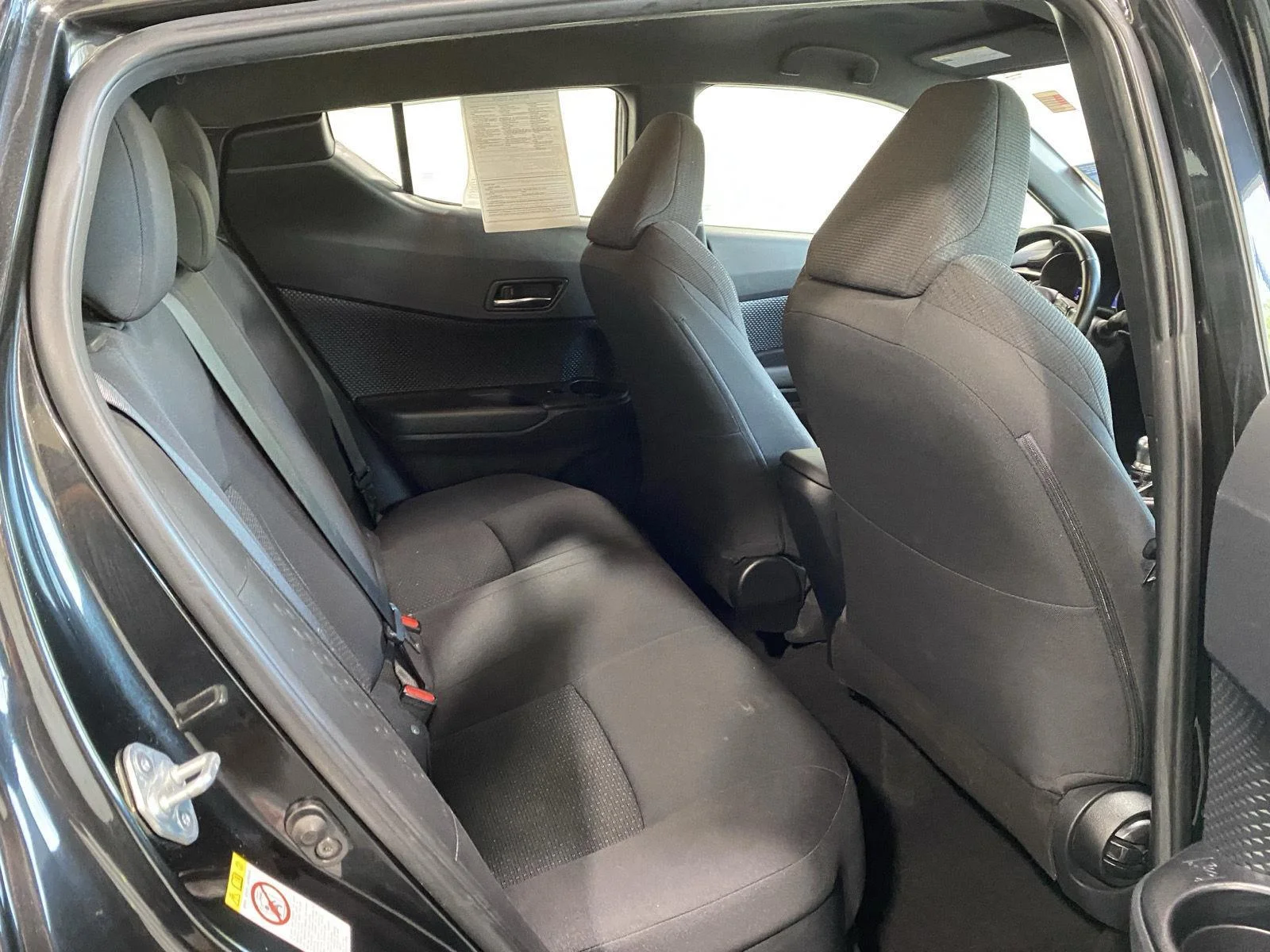 Used 2018 Black Sand Pearl Toyota XLE Premium image 12