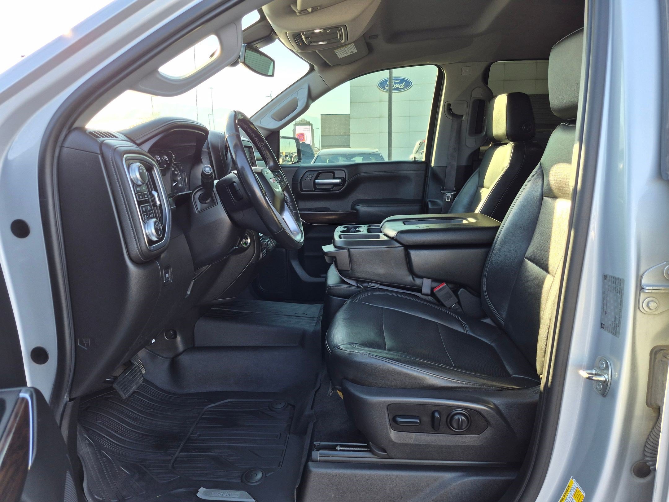 Used 2019 Quicksilver Metallic GMC SLT image 15