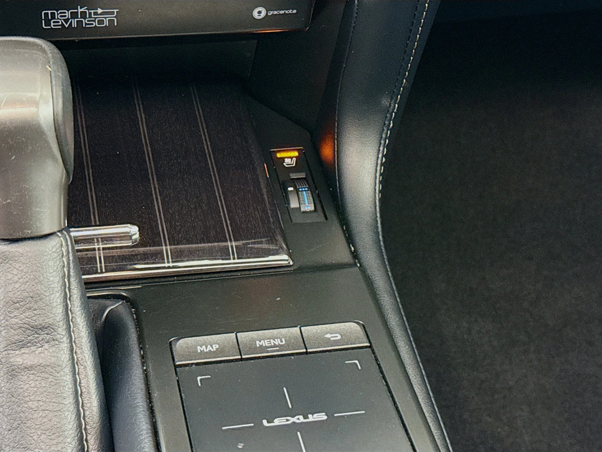 2023 Lexus GX LUXURY - Photo 22