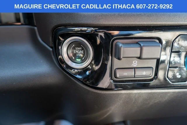 Used 2022 Black Chevrolet High Country image 33