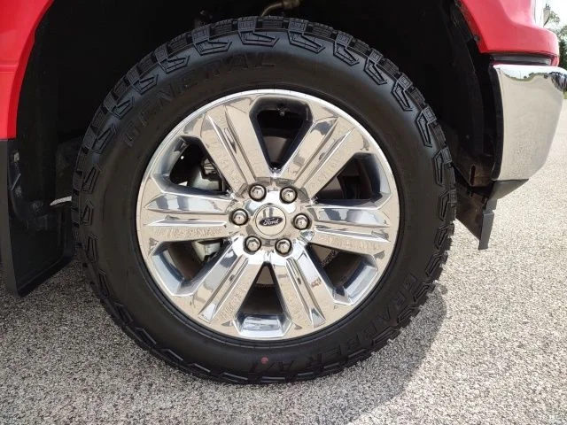 Used 2020 Race Red Ford XLT image 27