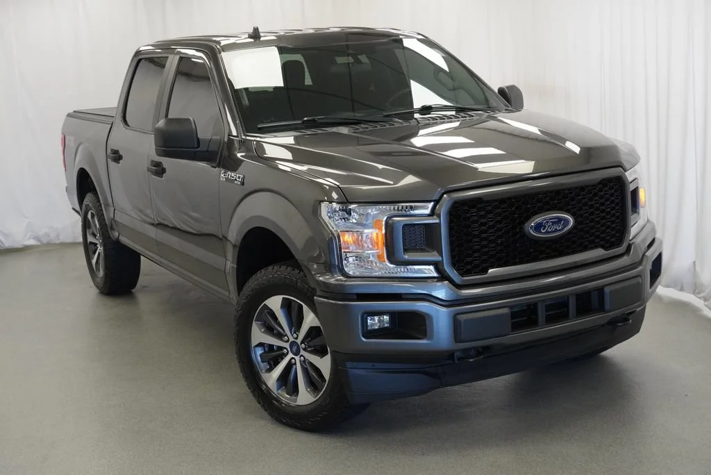 Used 2020 Gray Ford XL image 33