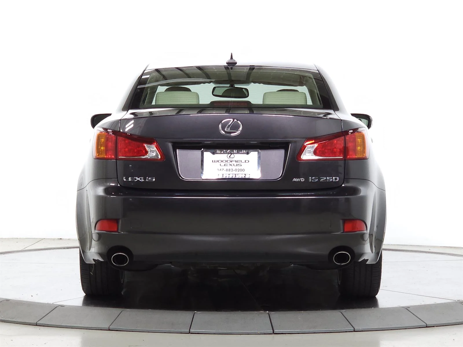 Used 2010 Brown Lexus  image 6