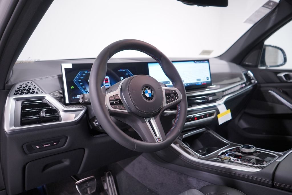 2026 BMW X5 M60i - Photo 6