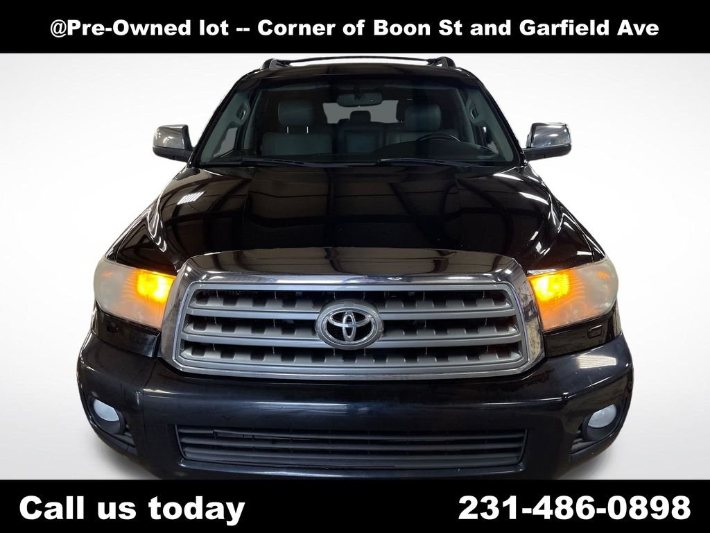 Used 2008  Toyota Limited image 8