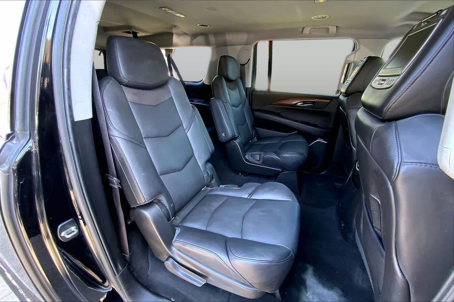 Used 2016 Black Raven Cadillac Standard image 19
