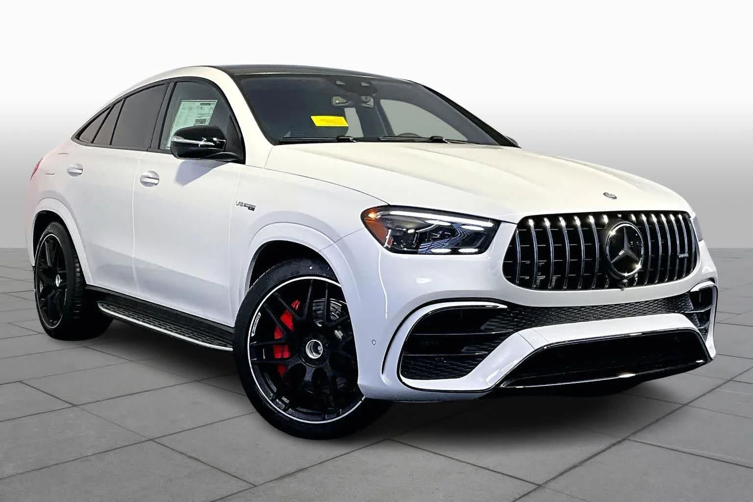 New 2026 MANUFAKTUR Moonlight White Metallic Mercedes-Benz AMG® GLE 63 S image 19