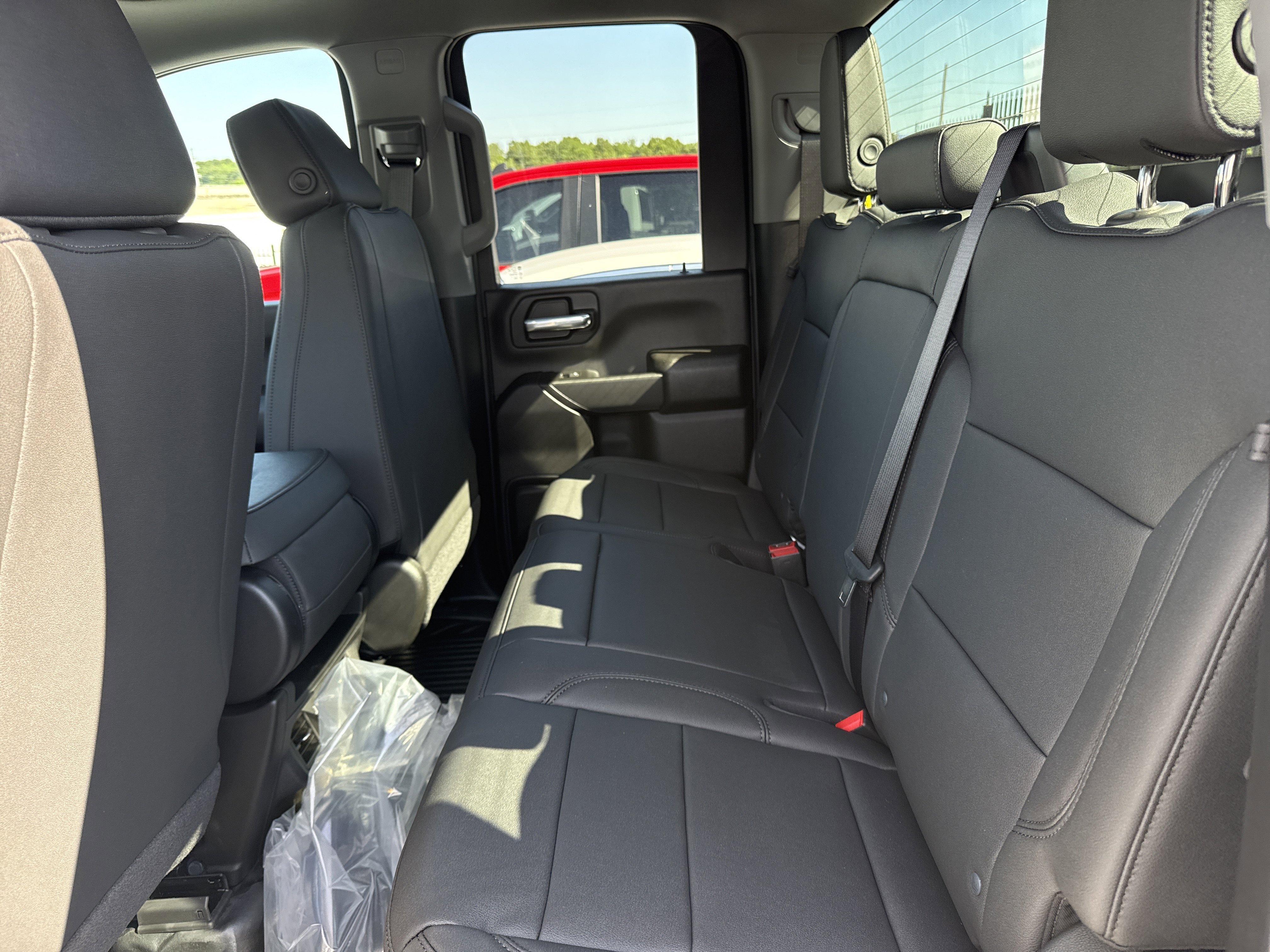 2026 GMC Sierra 2500HD Pro - Photo 6