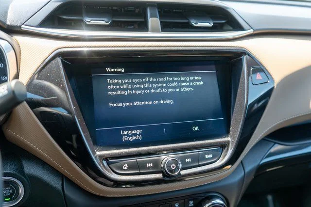 Used 2021 Black Chevrolet ACTIV image 25
