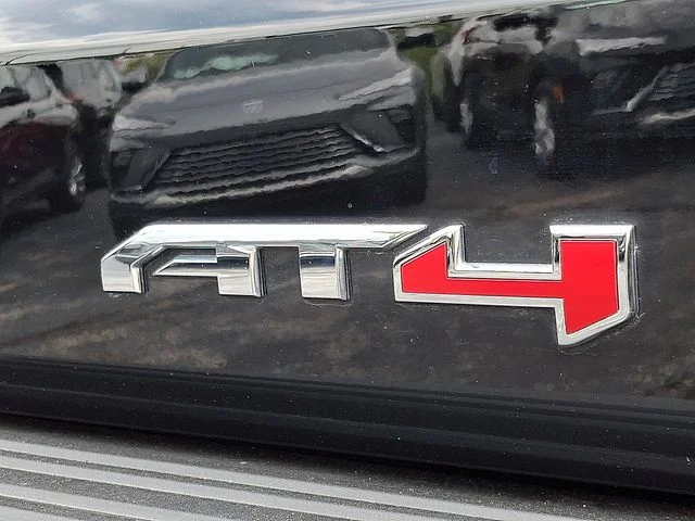 Certified Used 2025 Black GMC AT4 Ultimate image 36