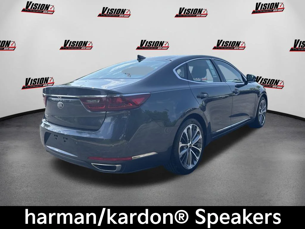 Used 2019 Gray Kia Technology image 6
