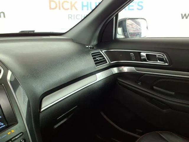 Used 2019 Red Ford Sport image 23