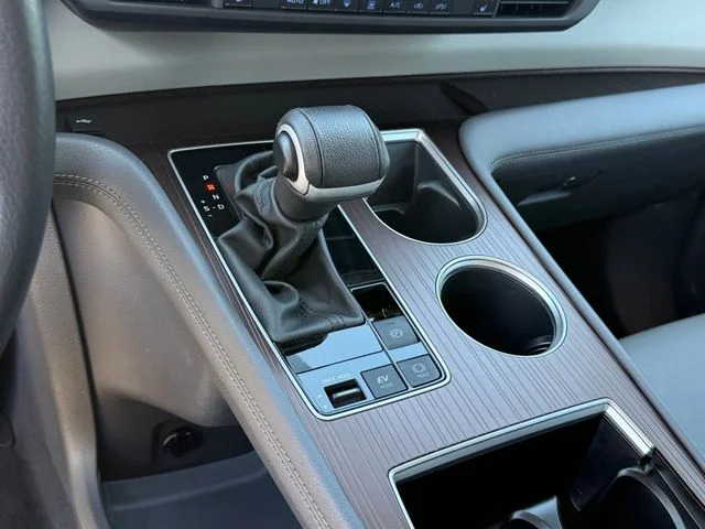 Certified Used 2024 WIND CHILL PEARL Toyota XLE image 23