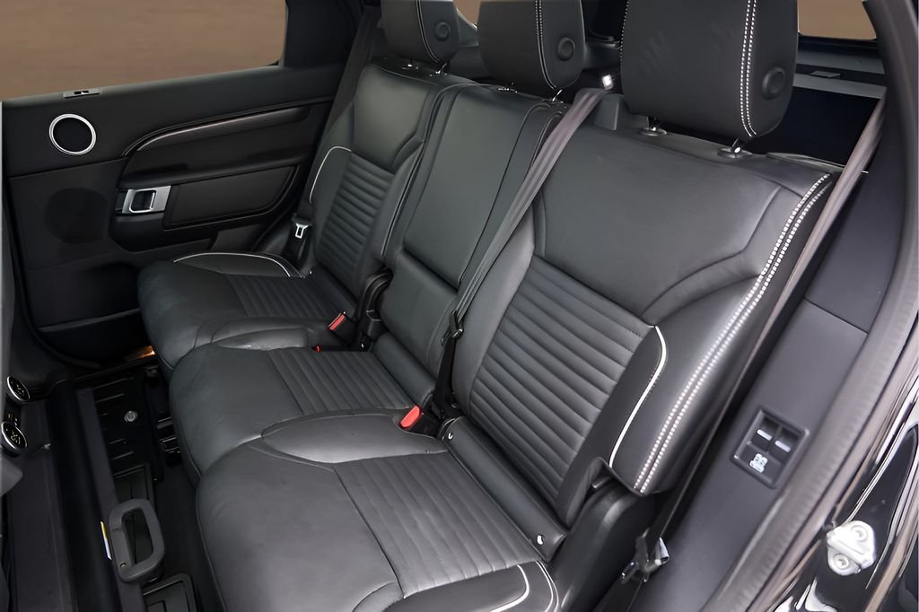2024 Land Rover Discovery Metropolitan Edition - Photo 29