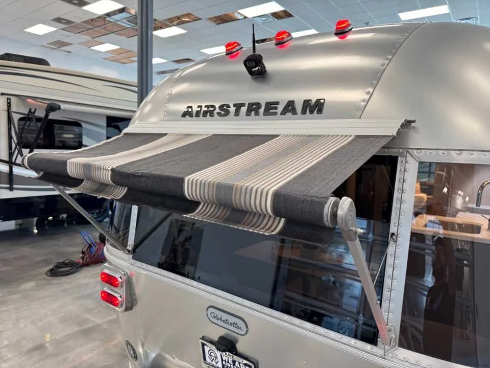 Used 2024 SILVER AIRSTREAM  image 13