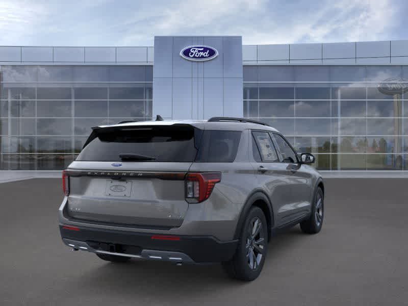 2026 Ford Explorer Active - Photo 8