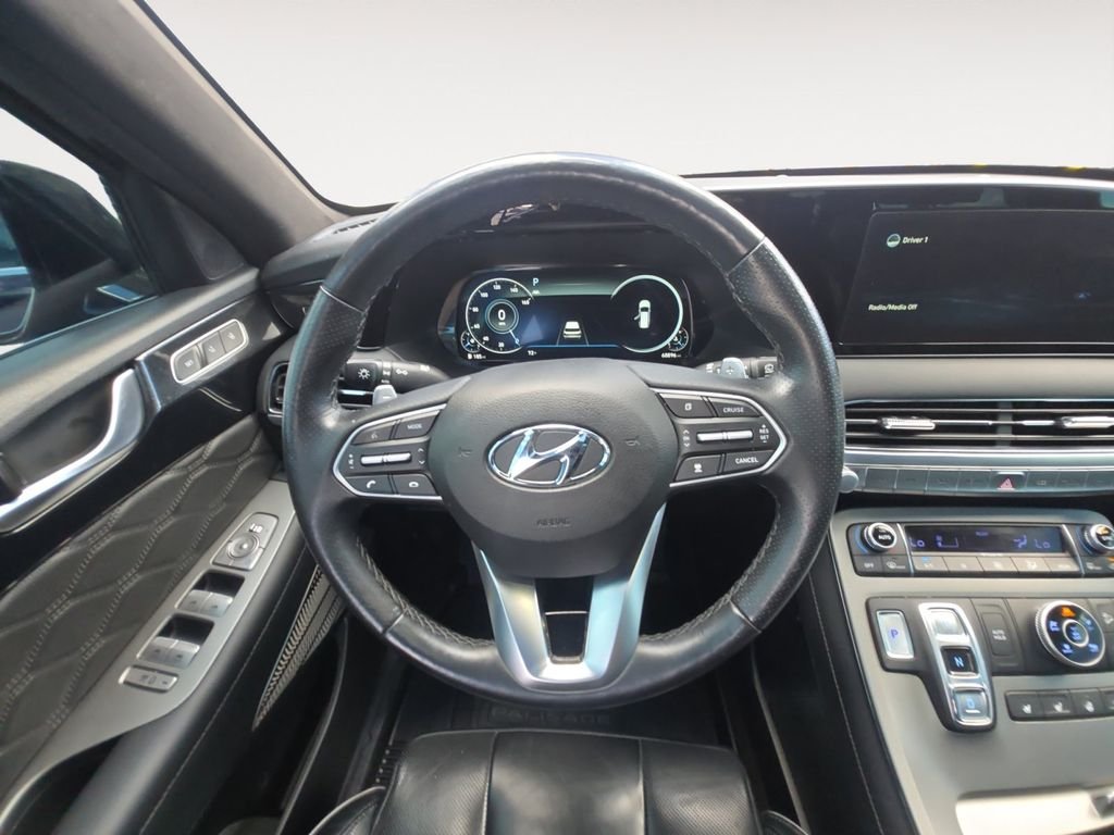Used 2022 White Hyundai Calligraphy image 11