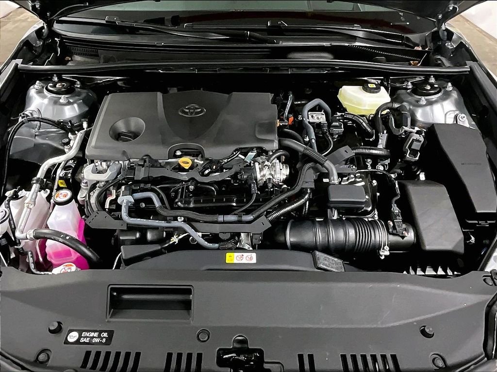 2026 Toyota Camry XLE - Photo 16