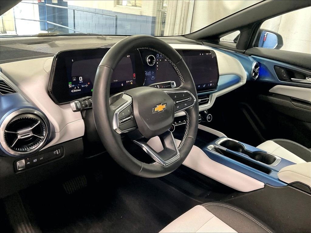 Used 2025 Black Chevrolet LT image 8