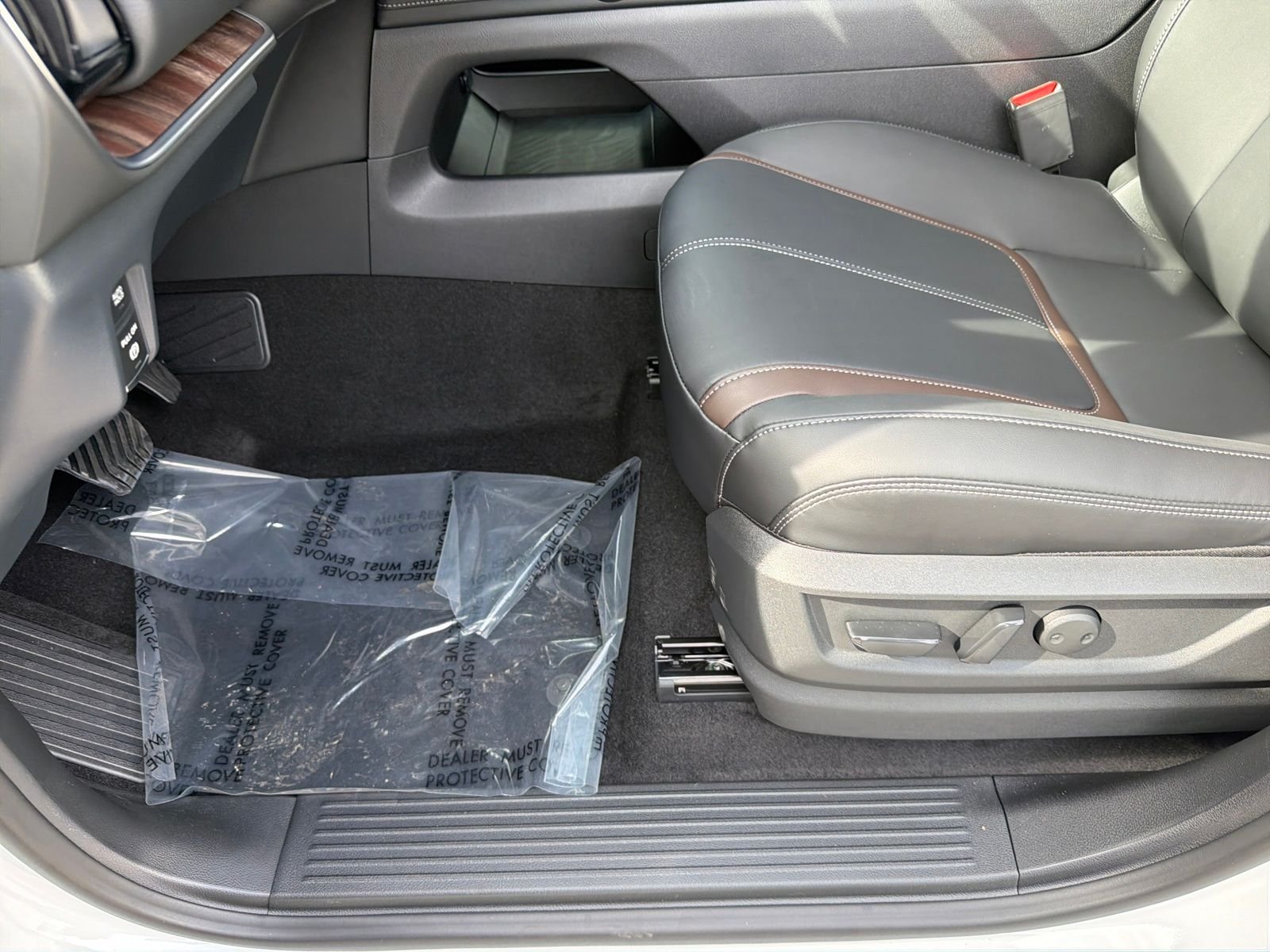 New 2026 Nissan Armada SL 4D Sport Utility