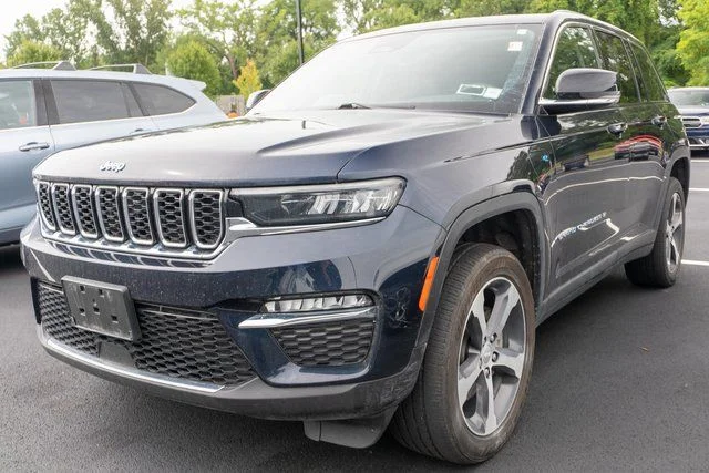 Used 2023 Black Jeep 4xe image 1