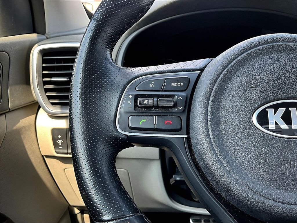 Used 2019 Silver Kia SX image 15