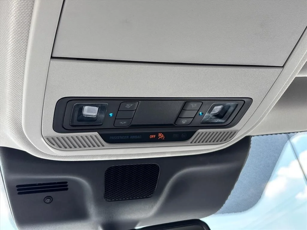 New 2027 Star White Metallic Tri-Coat Ford Active image 40