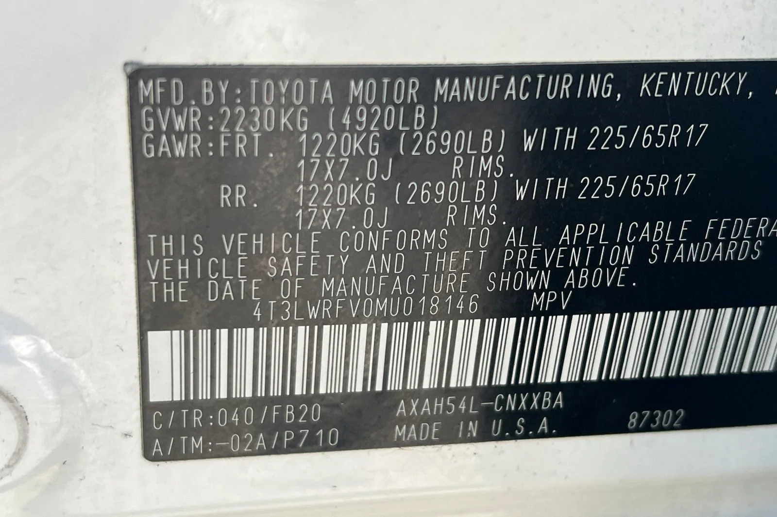 Used 2021 White Toyota Hybrid LE image 25