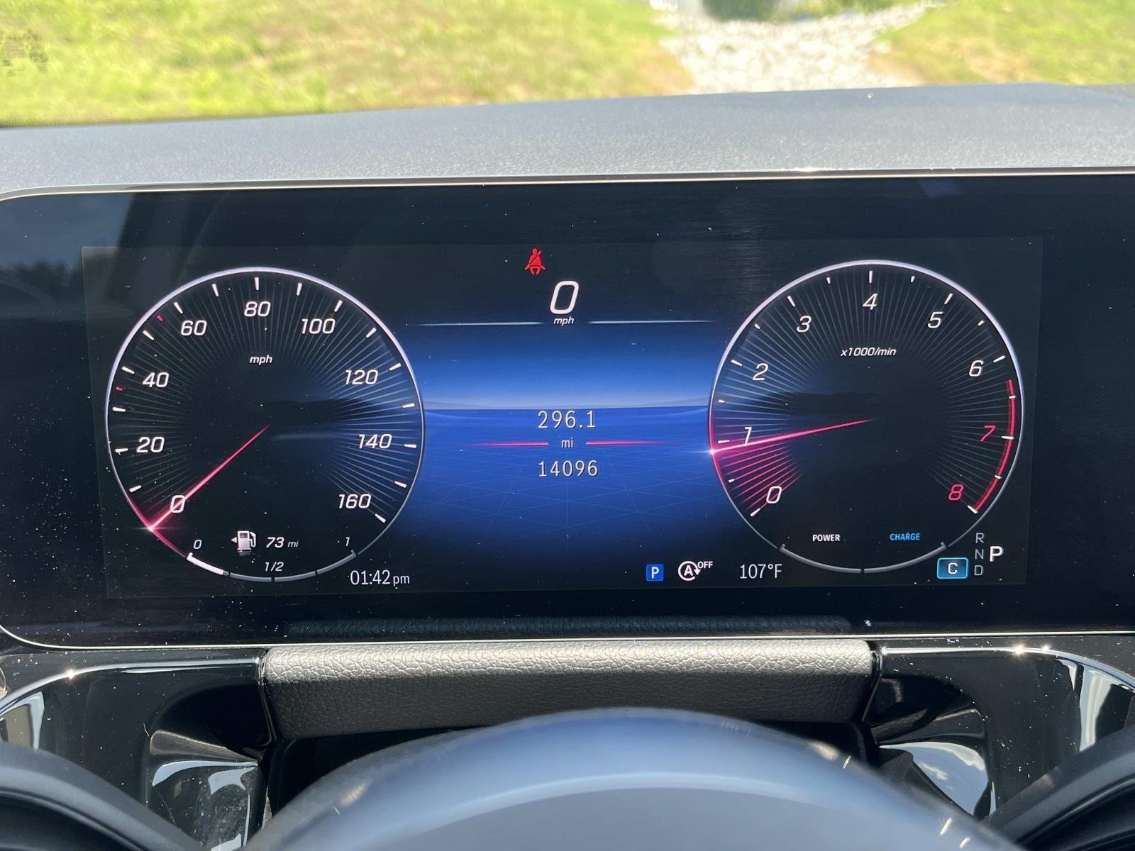 Certified Used 2025 Polar White Mercedes-Benz GLA 250 image 35