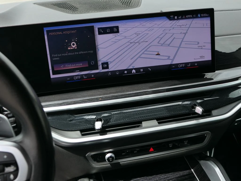 Used 2024 Black Sapphire Metallic BMW xDrive40i image 18
