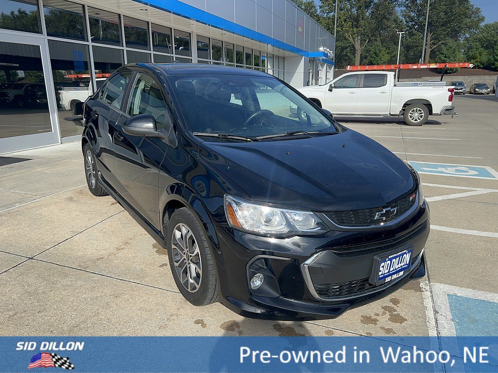 Used 2020 Mosaic Black Metallic Chevrolet LT image 7