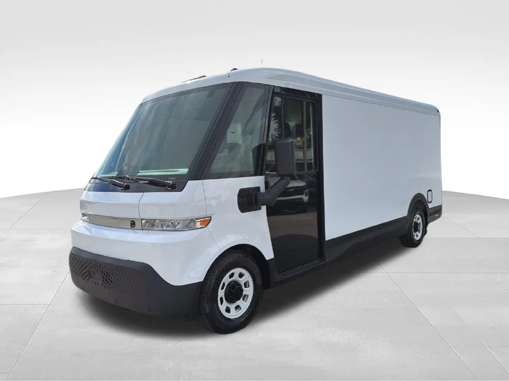 Used 2024 White BrightDrop Base image 16