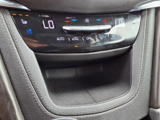 Used 2020 Black Cadillac Sport image 24