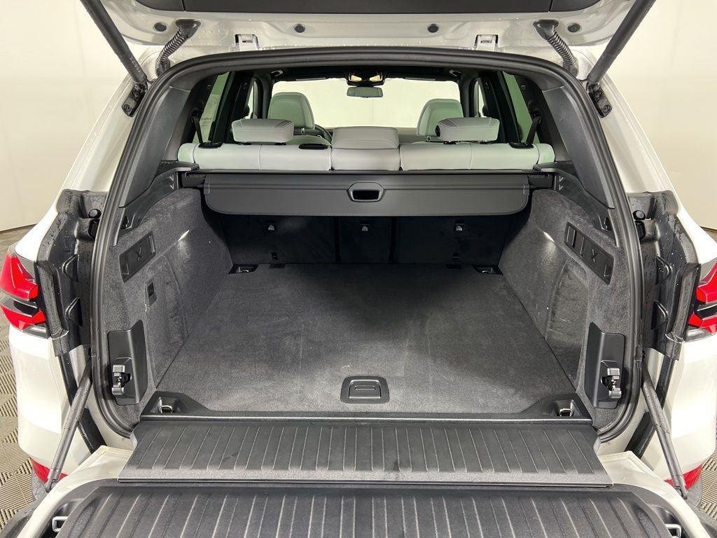 2026 BMW X5 40i - Photo 12