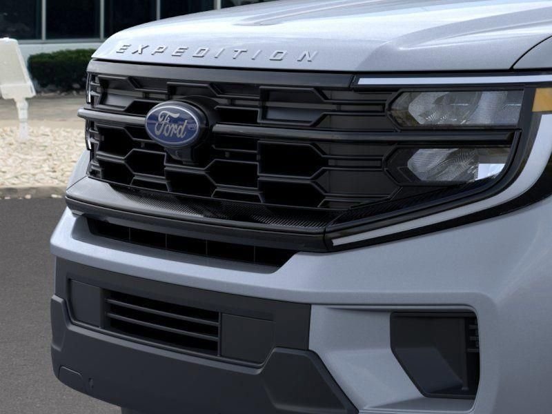New 2026 Glacier Gray Metallic Tri-Coat Ford Active image 17