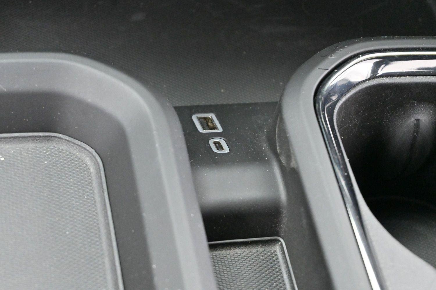 Used 2024 Titanium Rush Metallic GMC AT4X image 27