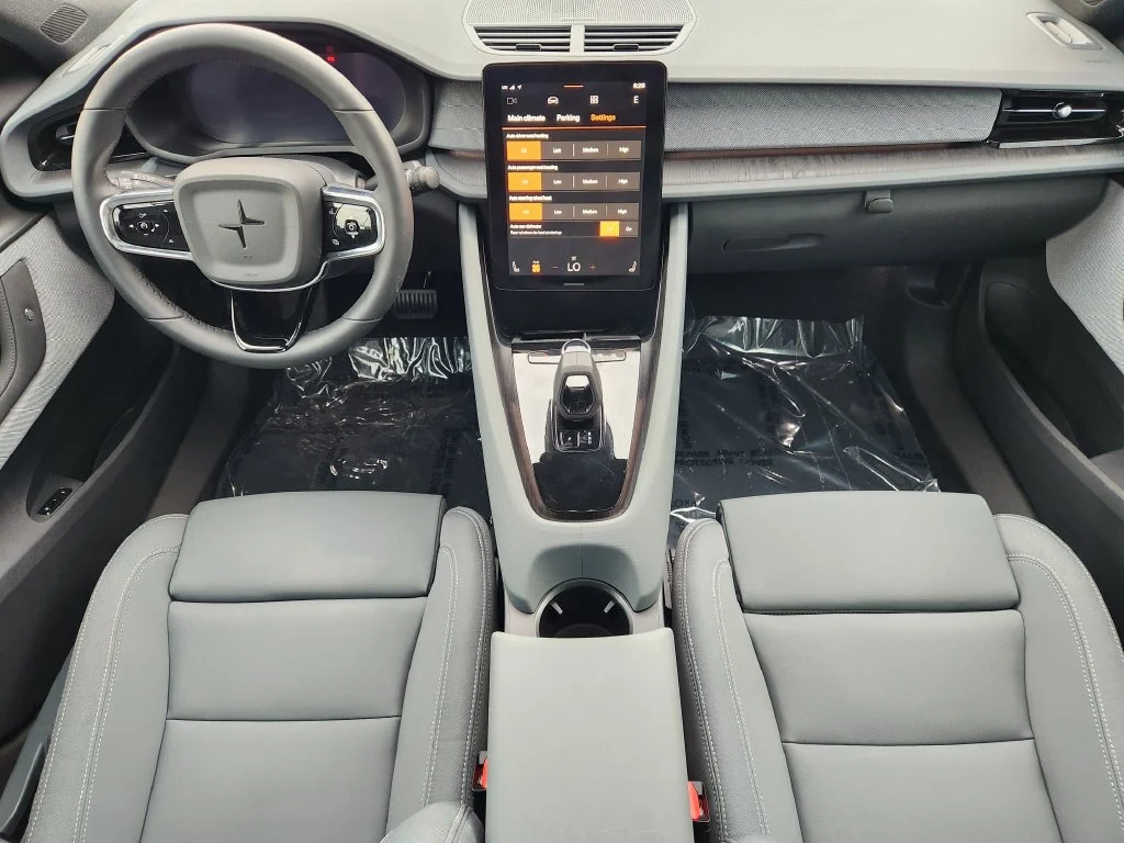 Used 2023  Polestar Long Range Dual Motor image 26