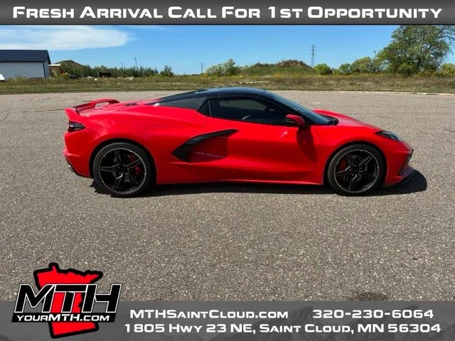 Used 2022 Red Chevrolet Stingray image 1