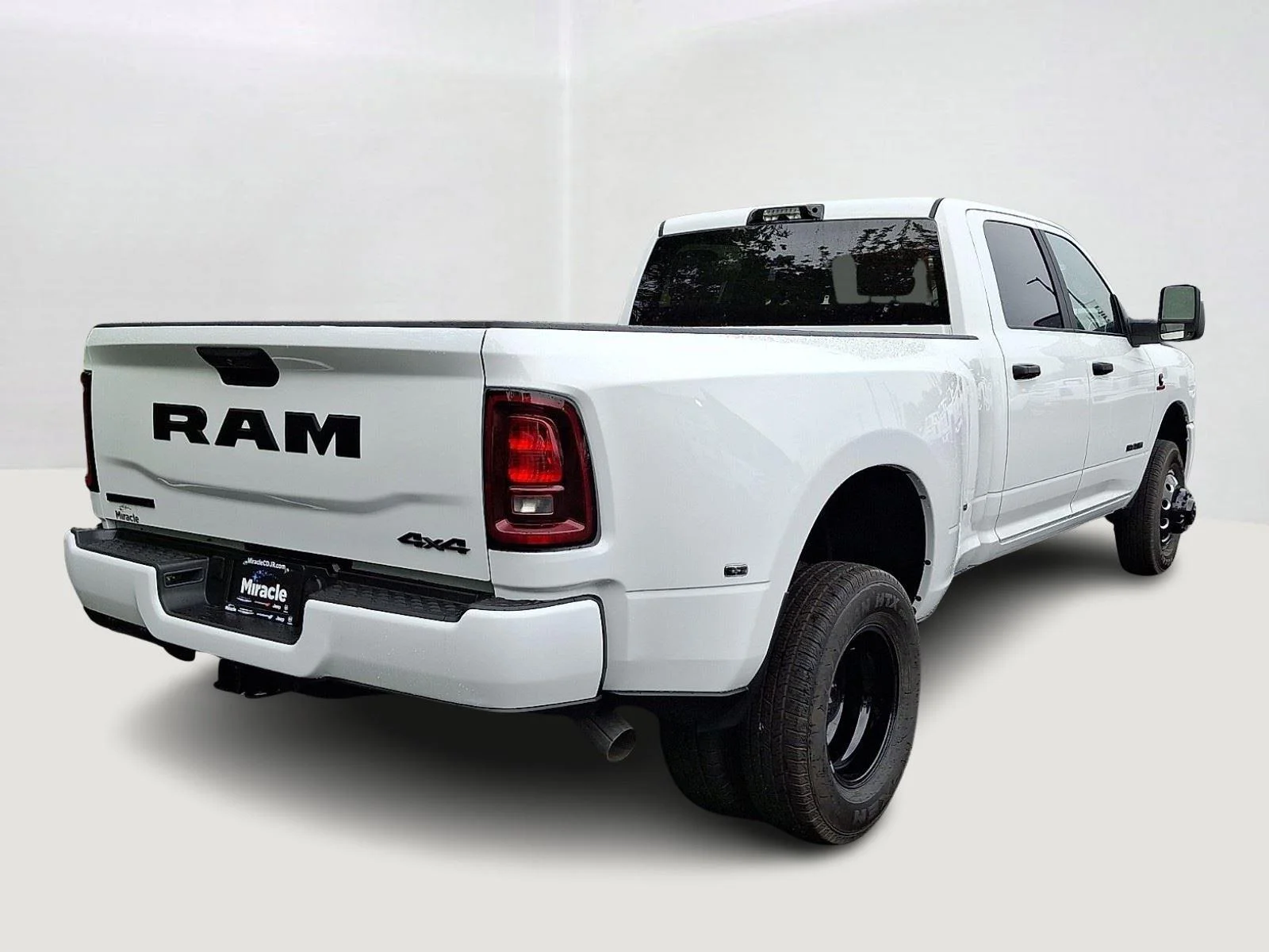 New 2026 Bright White Clearcoat Ram Big Horn image 3