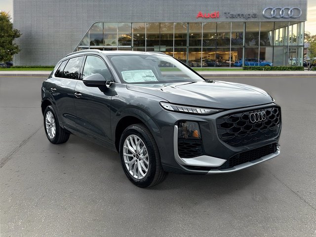 2026 Audi Q3 S line