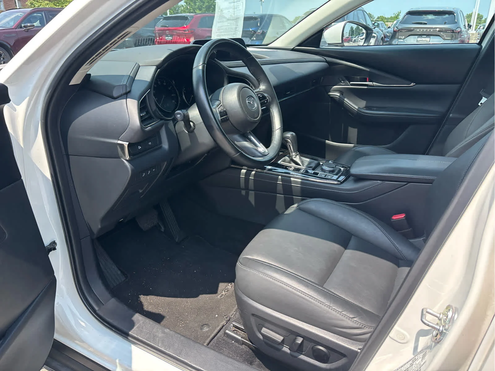 Used 2025 Snowflake White Pearl Mica Mazda 2.5 S Preferred Package image 6