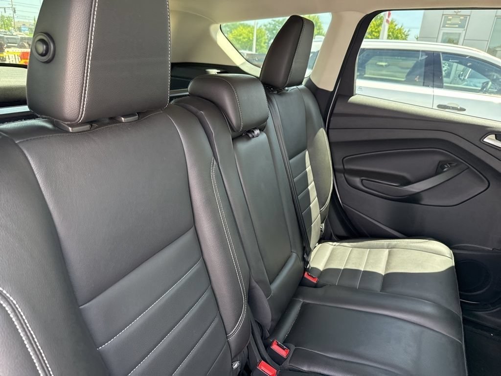 Used 2013 White Platinum Ford SEL image 20
