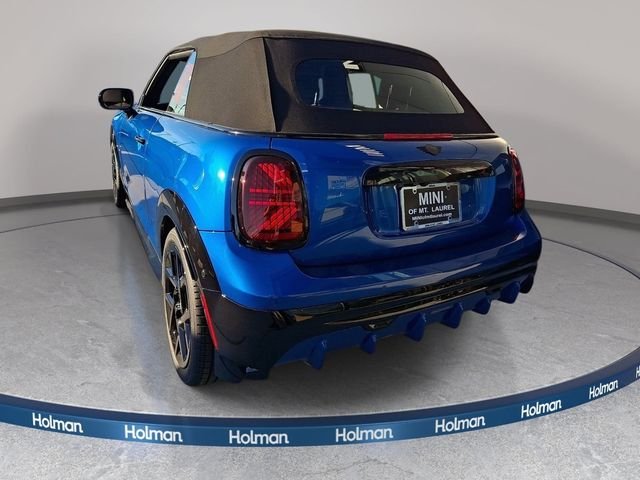 New 2026 Blue MINI Iconic image 6