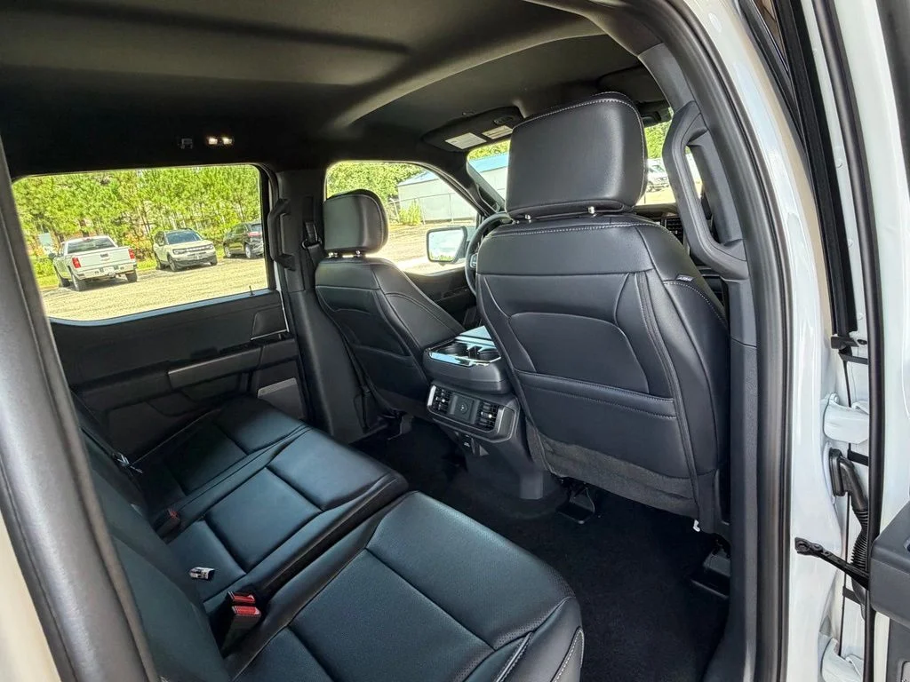 New 2026 Oxford White Ford Lariat® image 14
