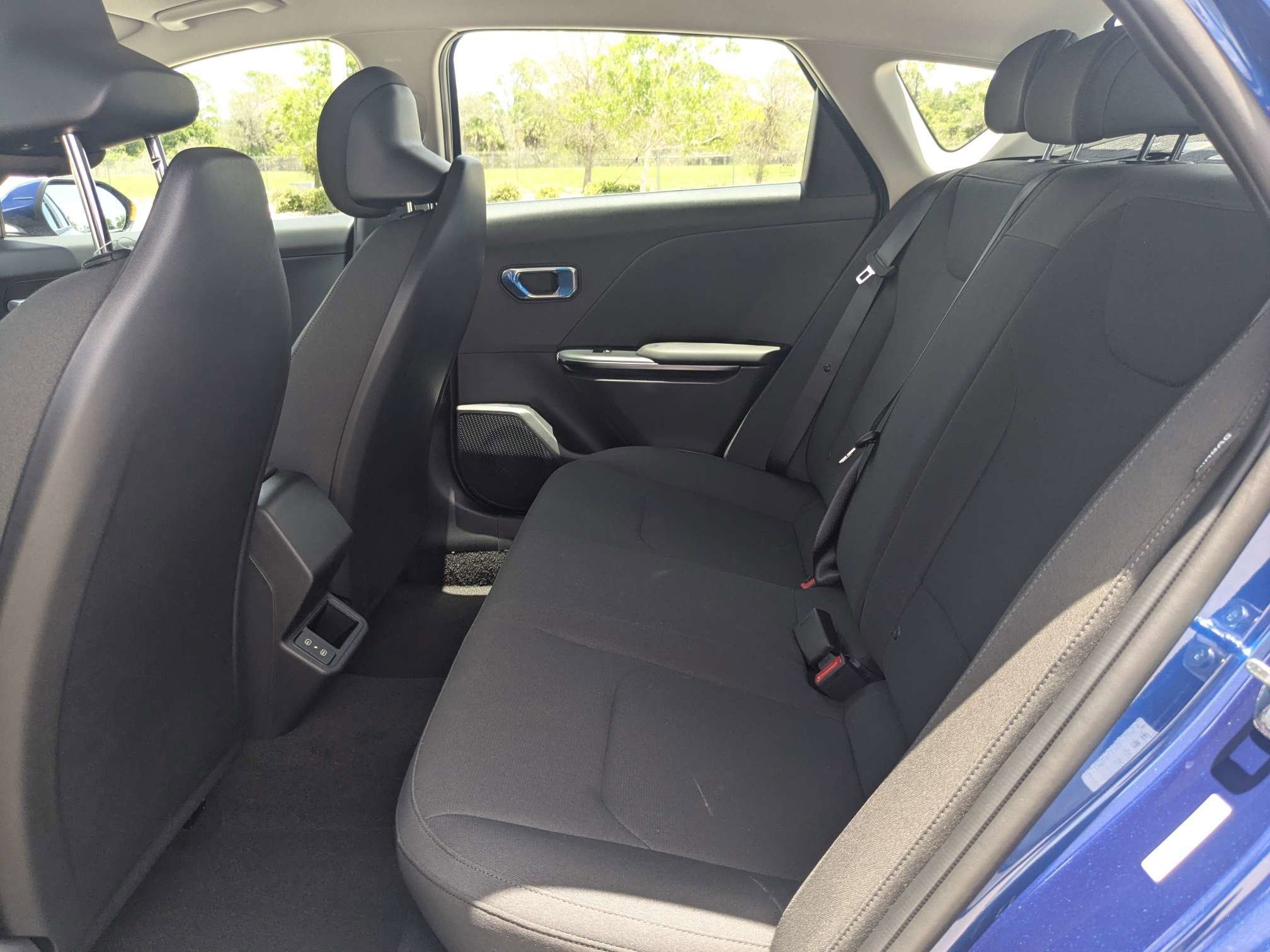 New 2026 Deep Sea Blue Kia LXS image 14