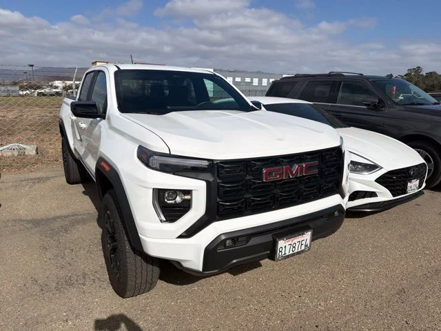 2025 GMC Canyon Elevation